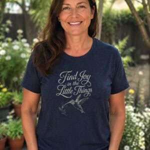 Find Joy in the Little Things Tee